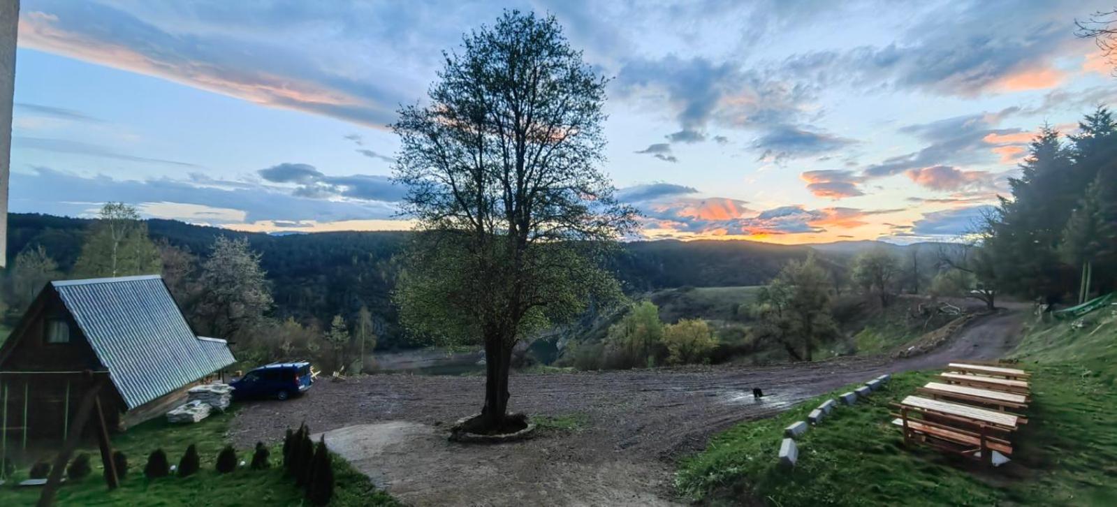 Biserni Kutak Sjenica Dış mekan fotoğraf